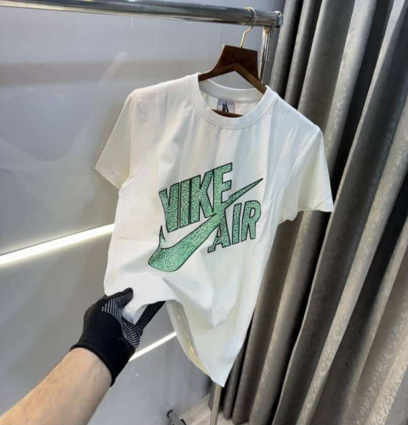 Nik e White Logo Print Premium Imported T-Shirt