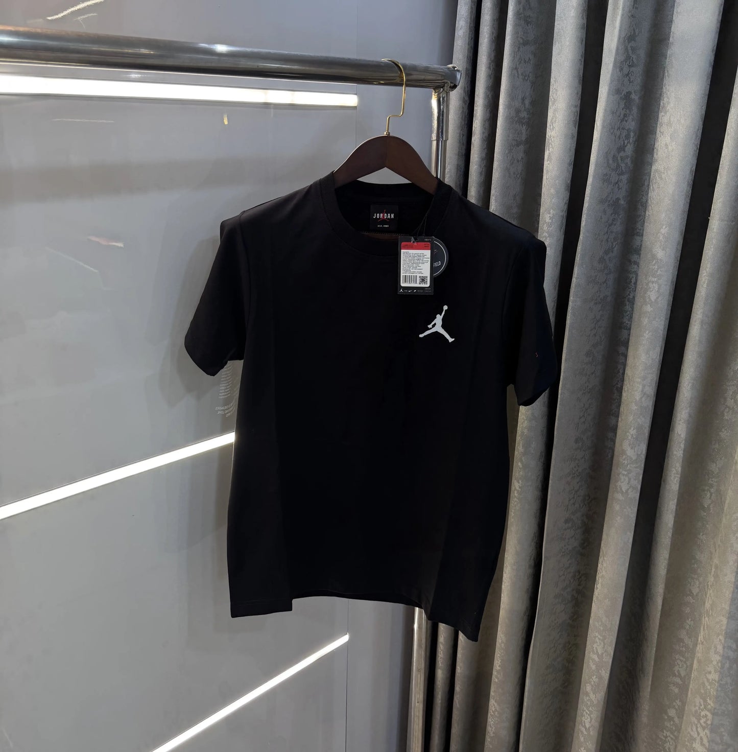 Air jordan Black Back Print Imported T-Shirt