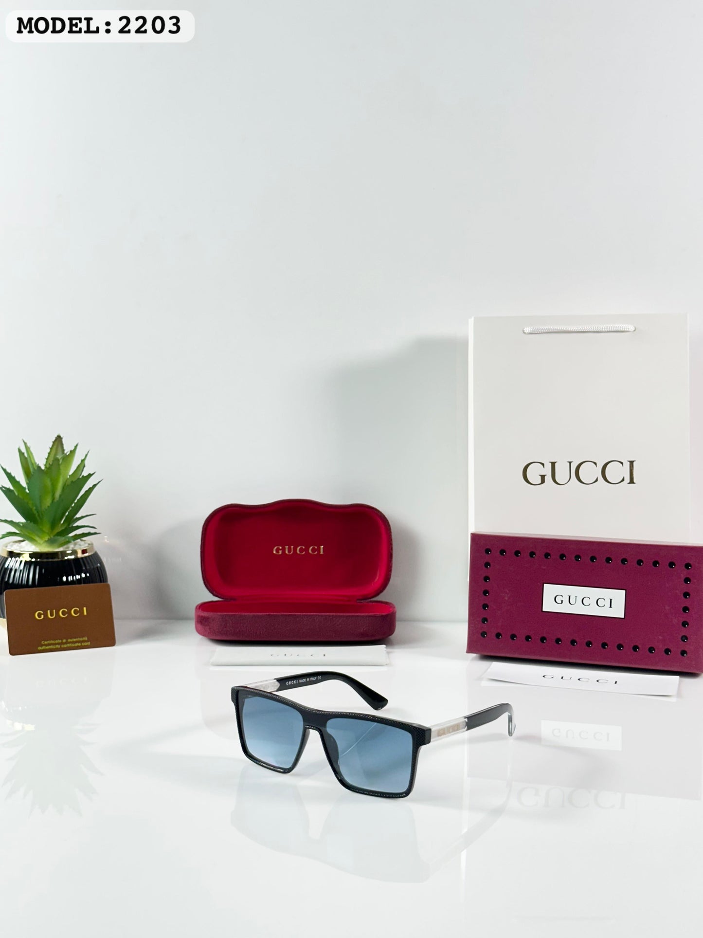 GC. 2203 Classic Shades