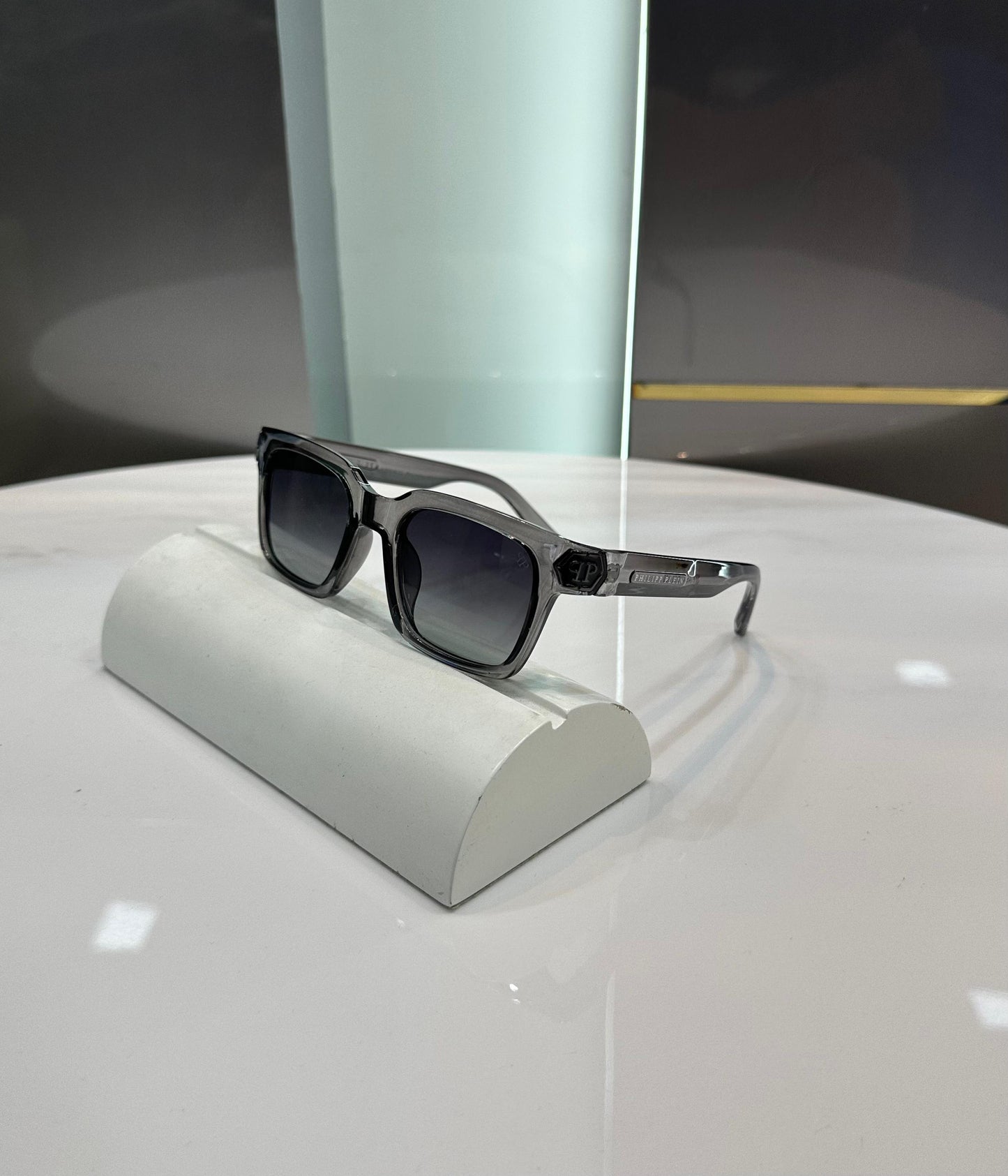 PHI All Grey Premium Shades