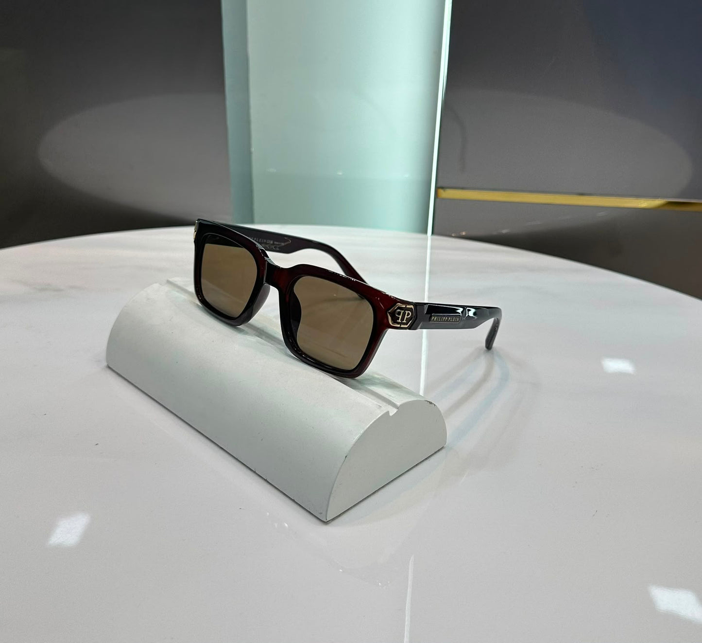 PHI Brown Luxury Shades