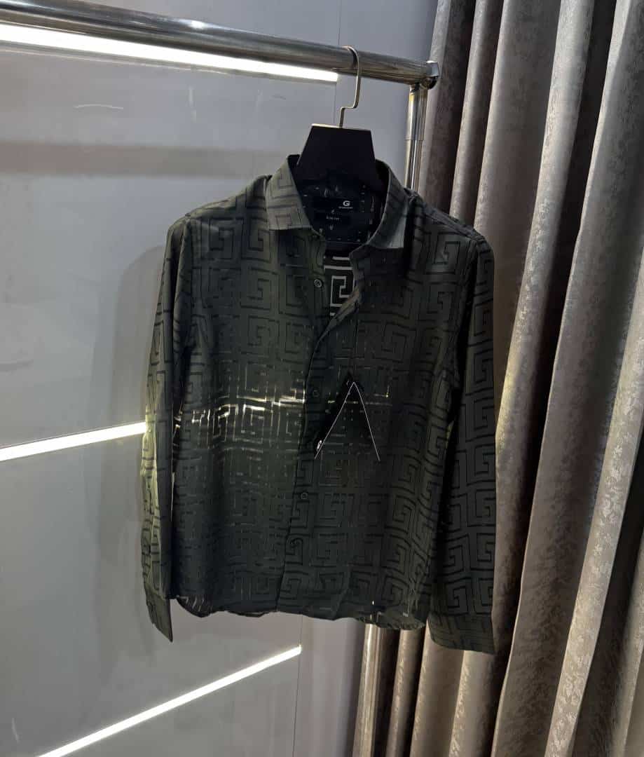 Givench y Paris Bottle Green MonogRam Premium Shirt