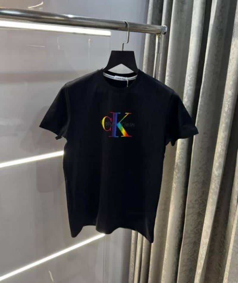 caLVIn KlEin Black Logo Print Premium T-Shirt