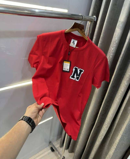 Nik e Red Back Print Premium T-Shirt