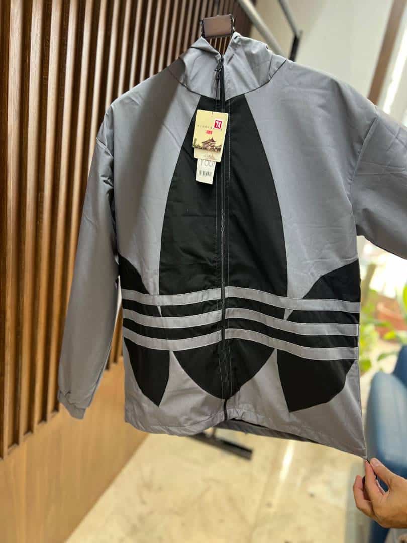 ADIDA_S GREY ORIGINALS BIG TREFOIL BLACK LOGO TRACK TOP TRAINING JACKET FASHION