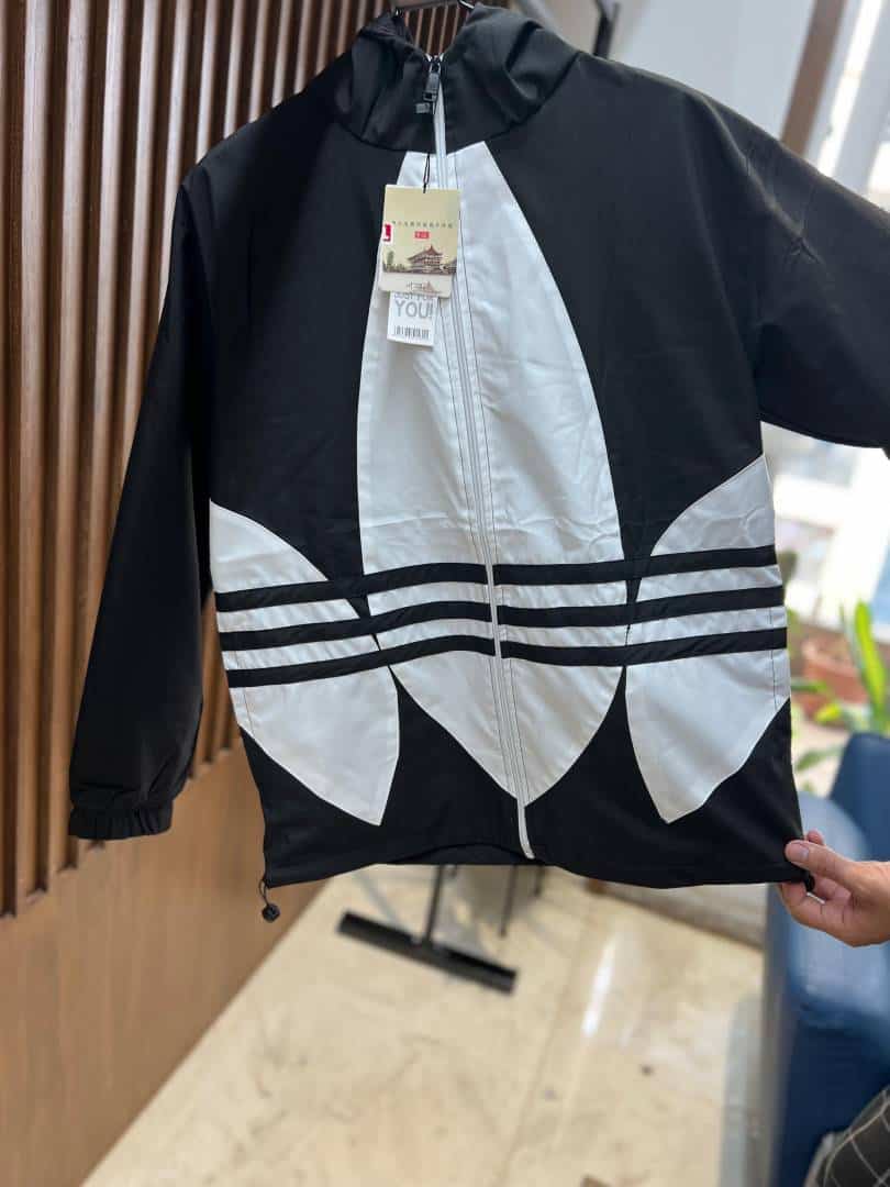 ADIDA_S BLACK ORIGINALS TREFOIL WHITE LOGO TRACK TOP TRAINING JACKET FASHION