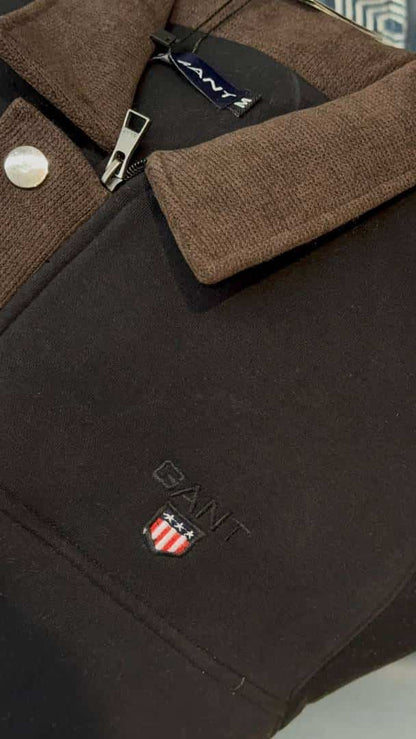GANT ULTRA PREMIUM JACKETS AVAILABLE WITH DOUBLE POCKET & BRAND LOGO ON CHEST