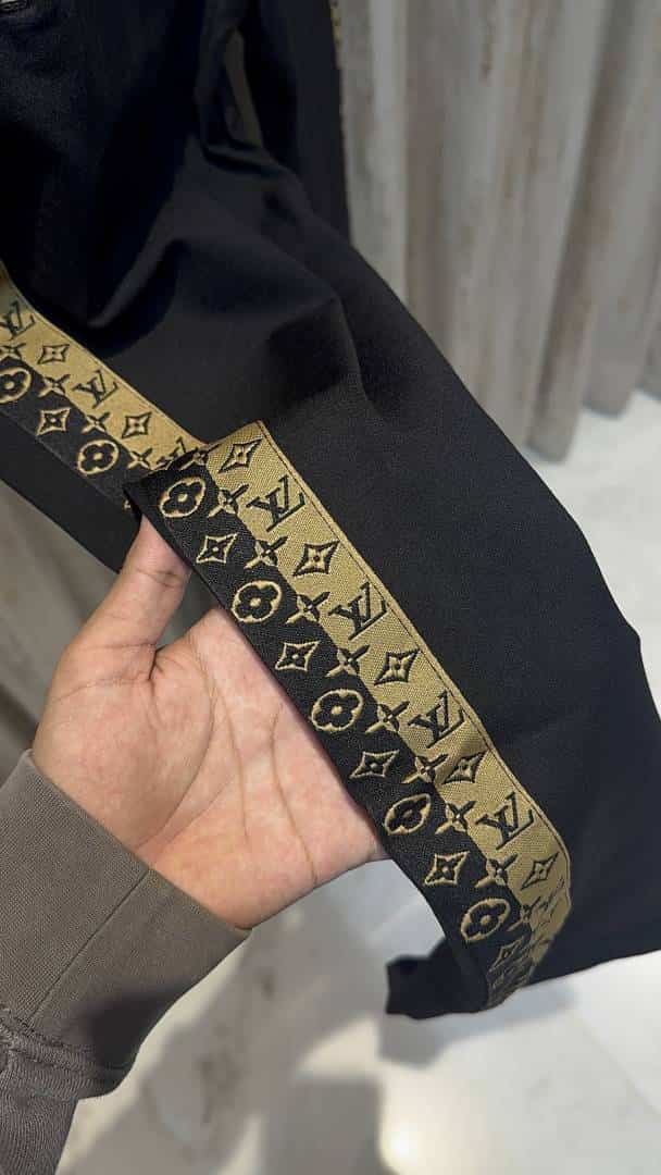 LOUIS VUITTO_N Trousers available in ultra premium quality