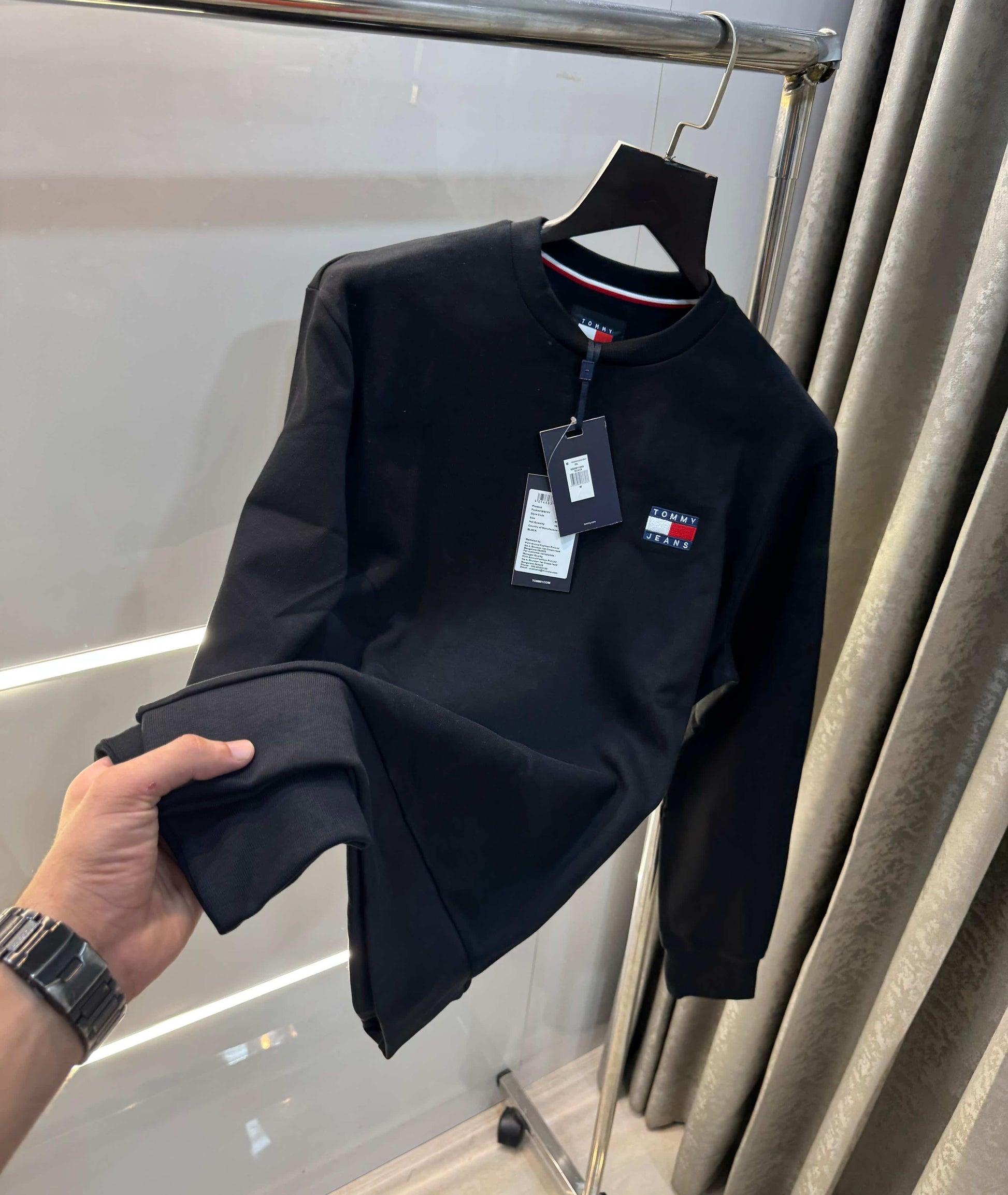Tomm  Hilfiger Black Logo Work Premium Sweatshirt