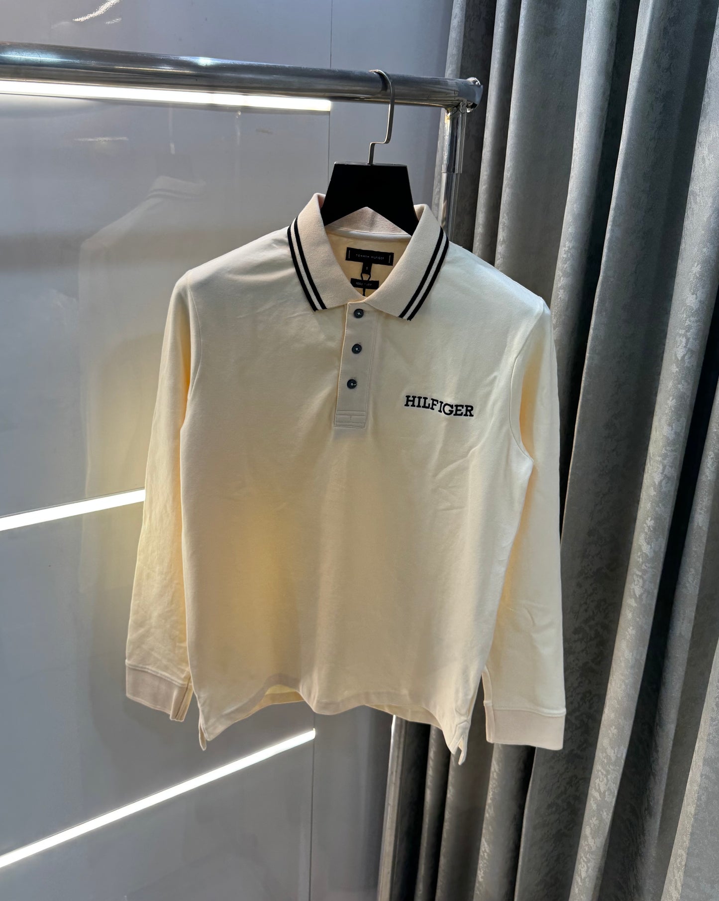 Tomm y Hilfiger Cream Full Sleeve Polo T-Shirt