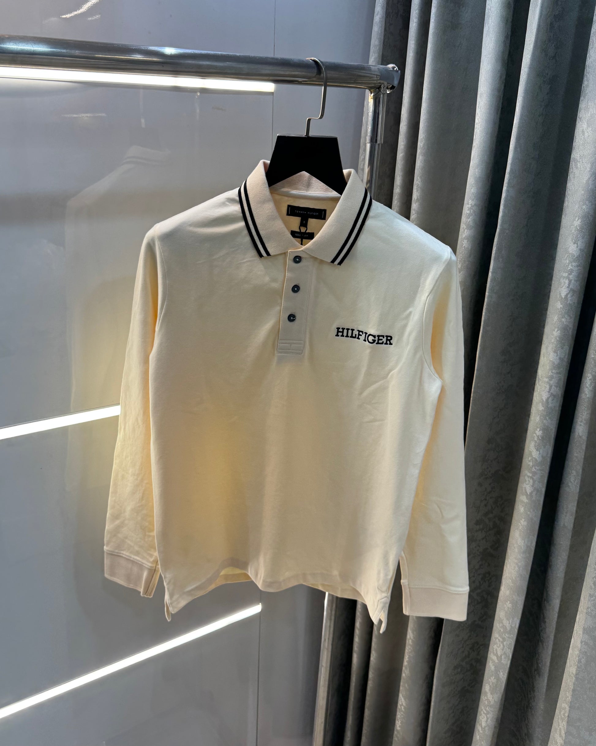 Tomm y Hilfiger Cream Full Sleeve Polo T-Shirt