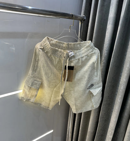 The North Face Cream Premium Imported 🩳 Shorts