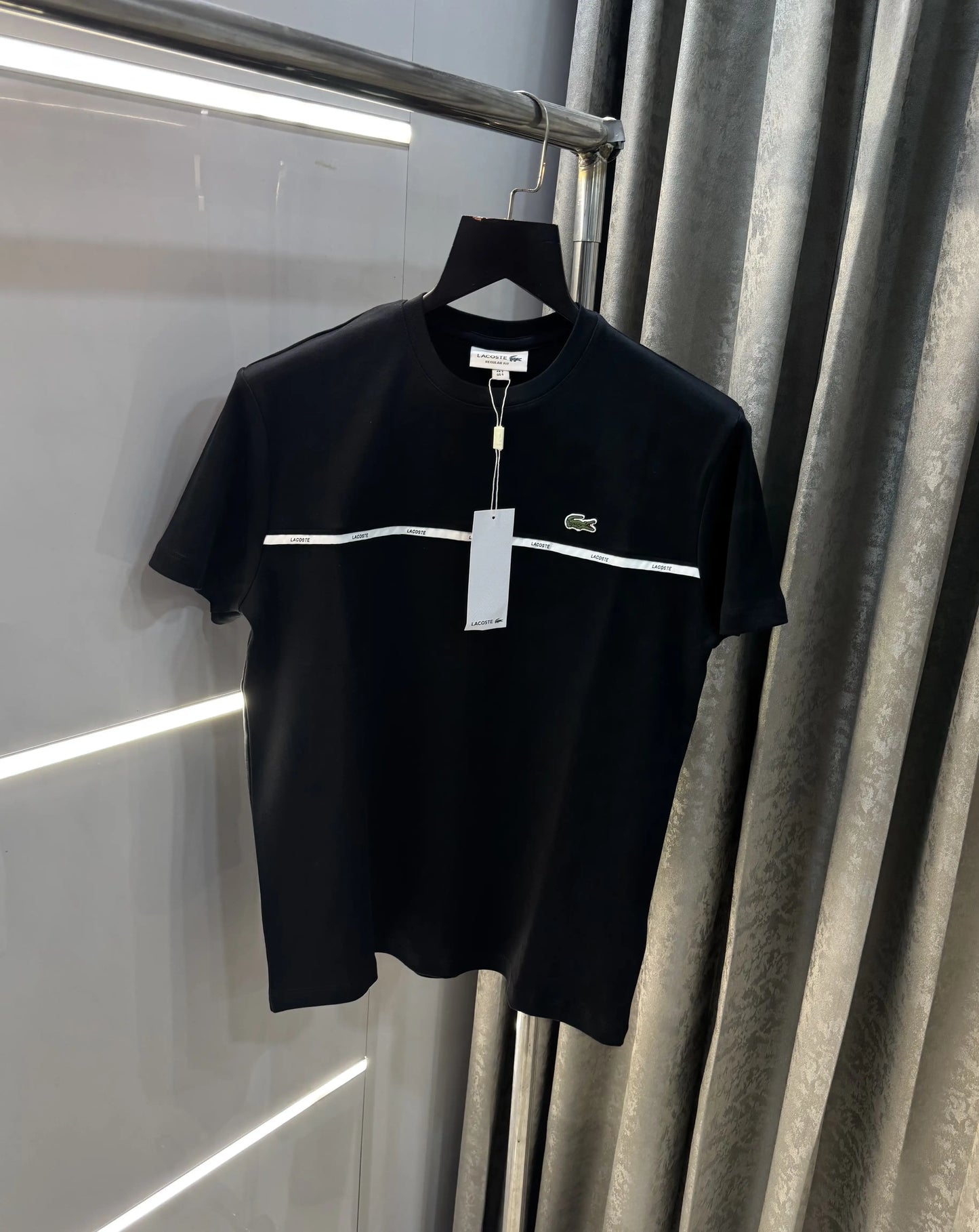 Lacost e Black Logo Work Premium T-Shirt