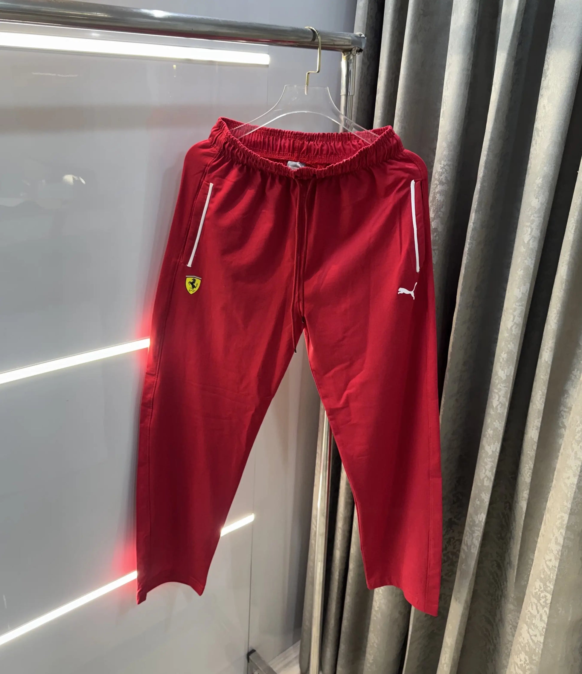 Puma Red Ferrari Edition Premium Track