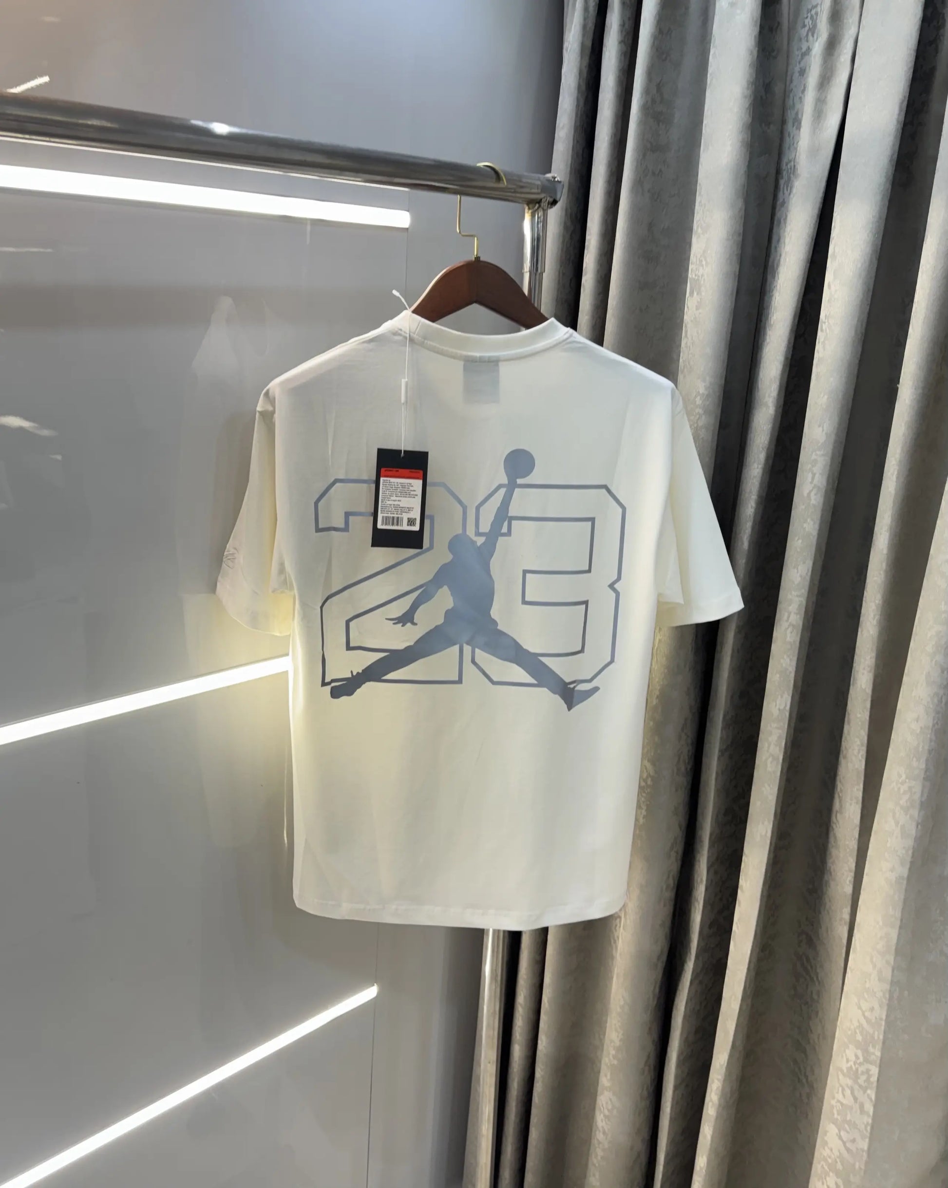 Air Jordan White Reflective Logo Print Imported Oversized T-Shirt