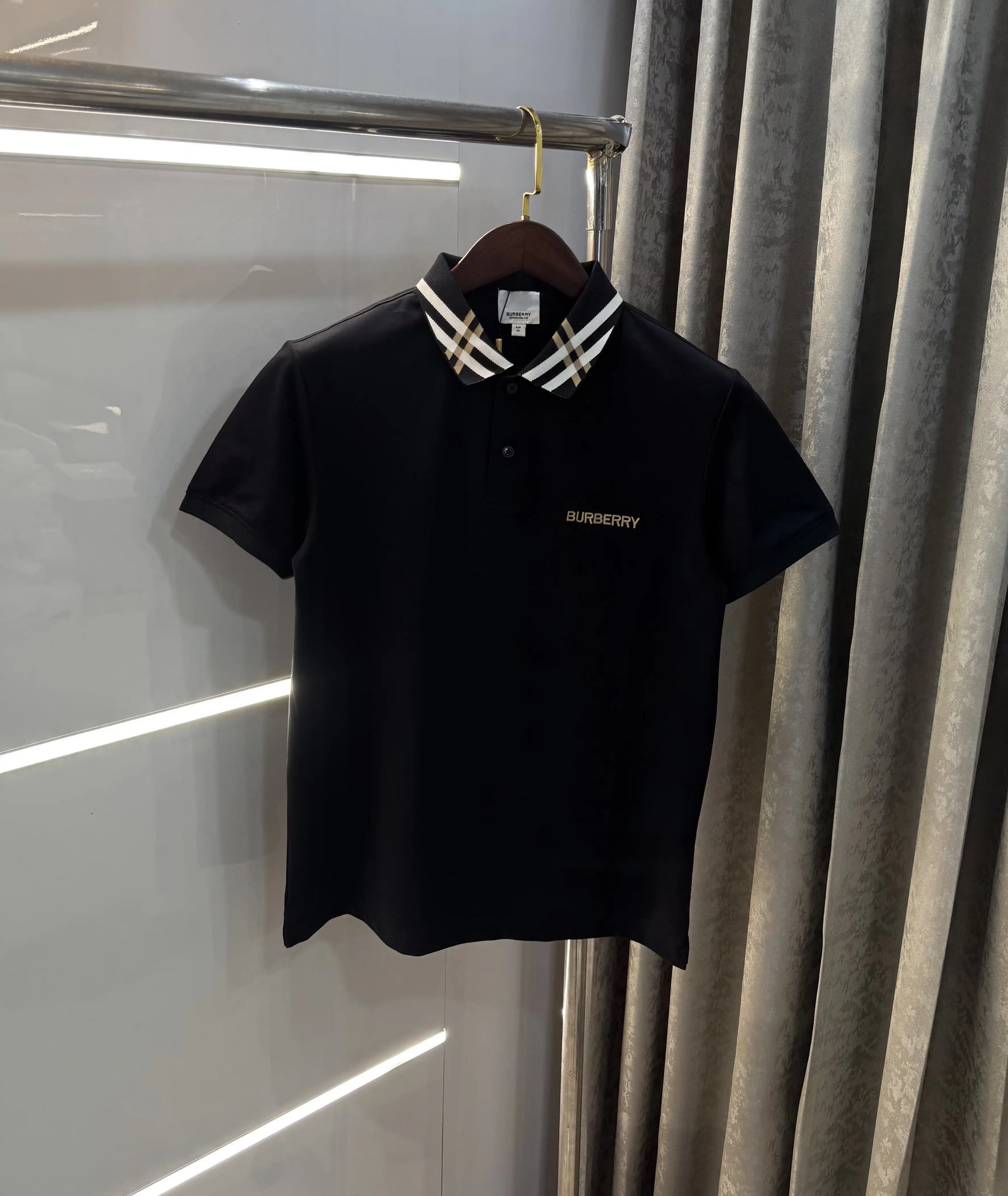 Burberr y Black Imported Polo T-Shirt