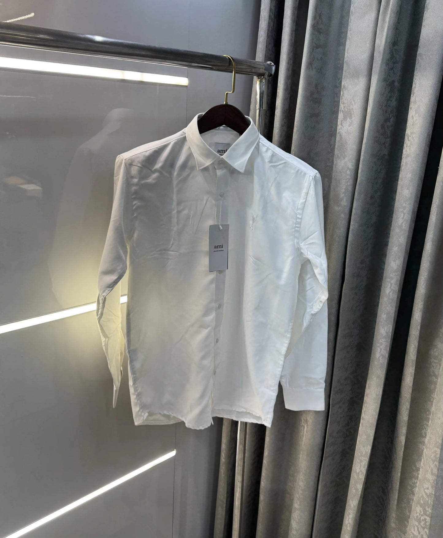 Ami Paris White Embroidry Logo Premium Shirt
