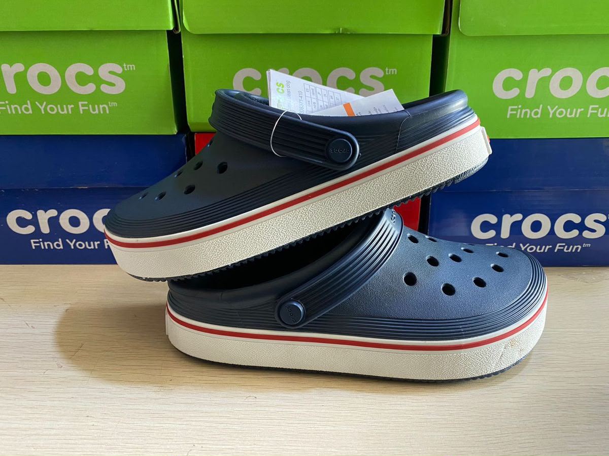 Crocs Off Courts Clogs Navy