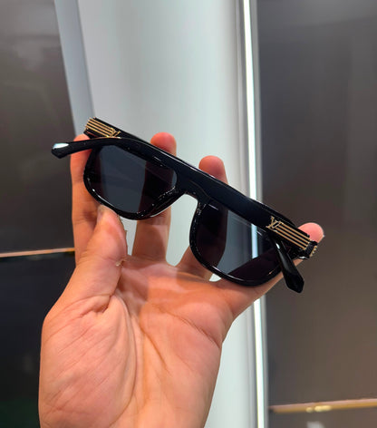 LV Luxury All Black
