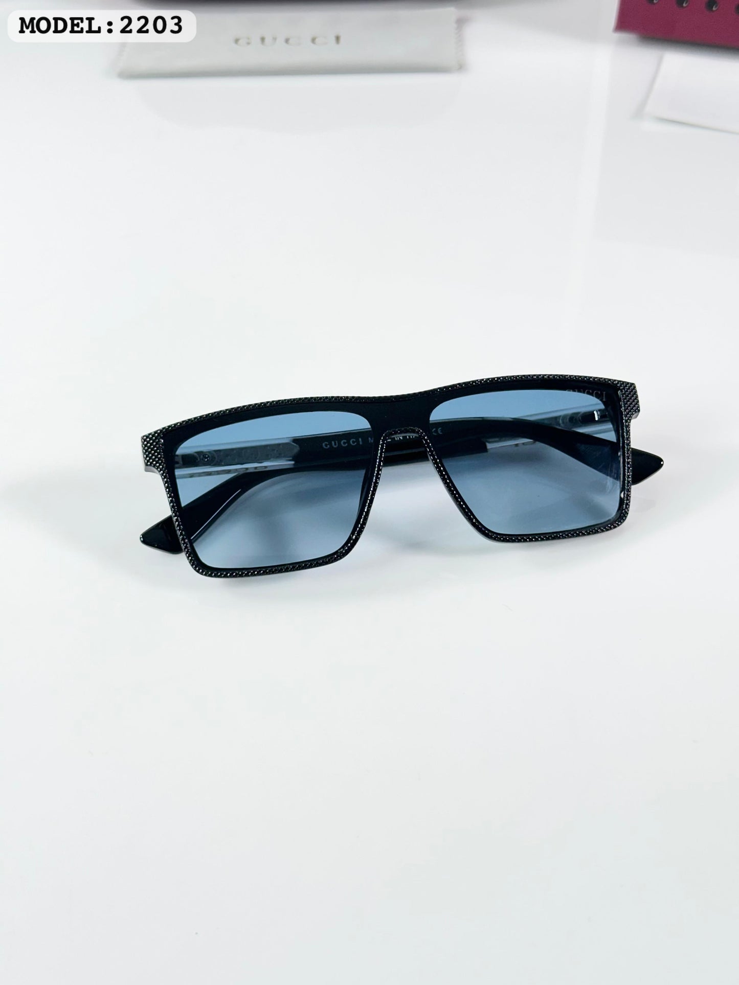 GC. 2203 Classic Shades